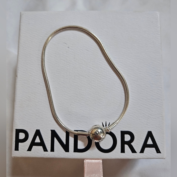 Pandora Retired Essence Sterling Silver Bracelet✨️ Lenght 7" Like New! - Picture 1 of 5